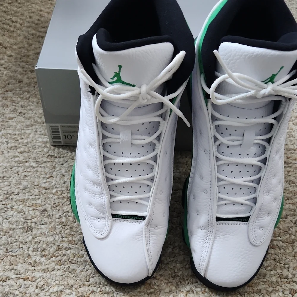 Men's Air Jordan 13 Retro Shoes - Picture 2 of 7